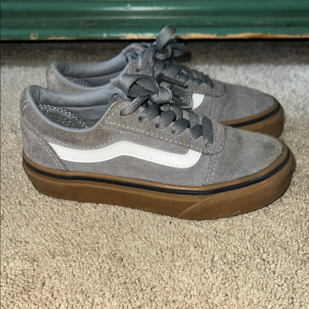 Vans Gray and White Sneakers with Gum Sole